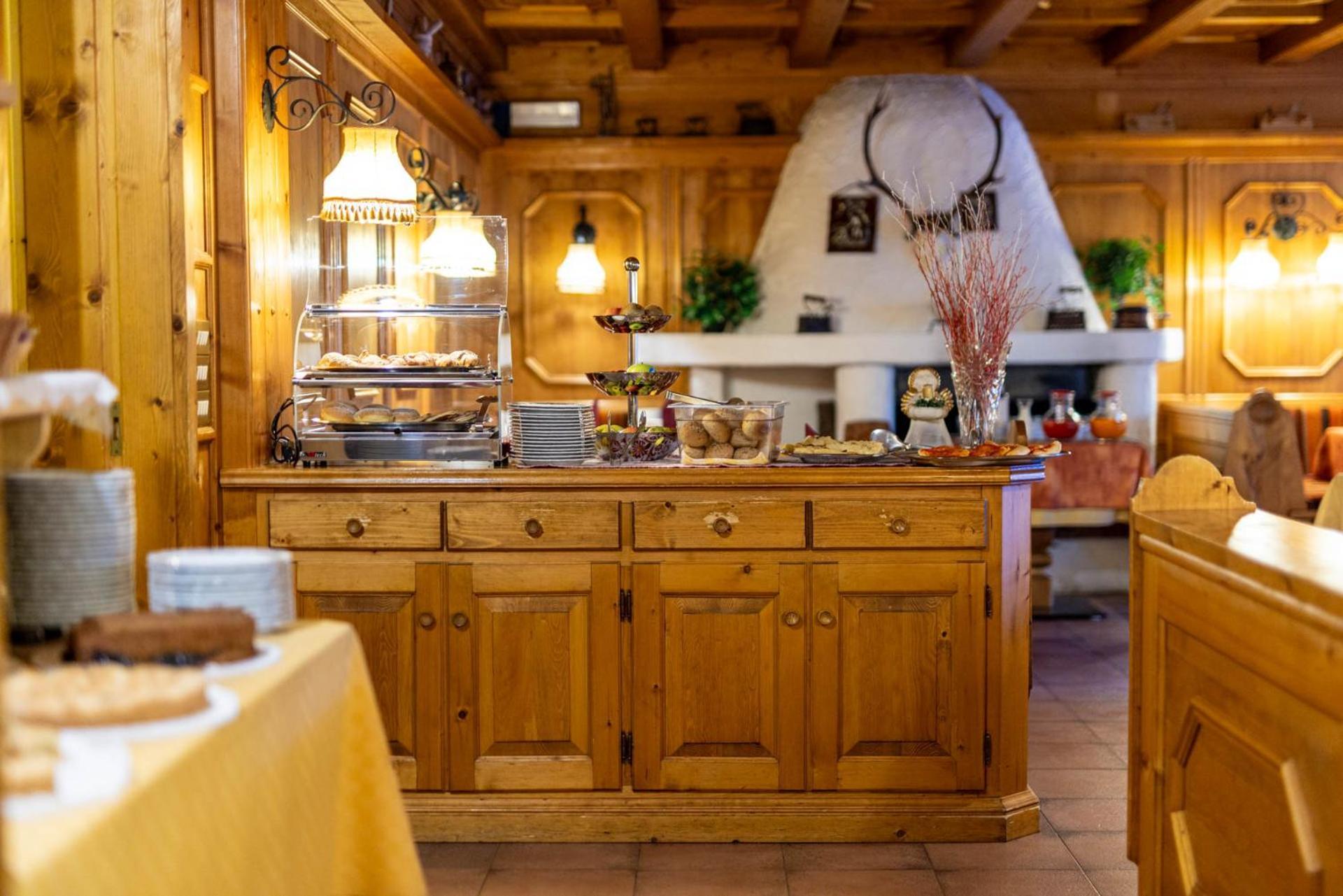 Hotel Il Cardo Сан-Вито-ди-Кадоре Экстерьер фото