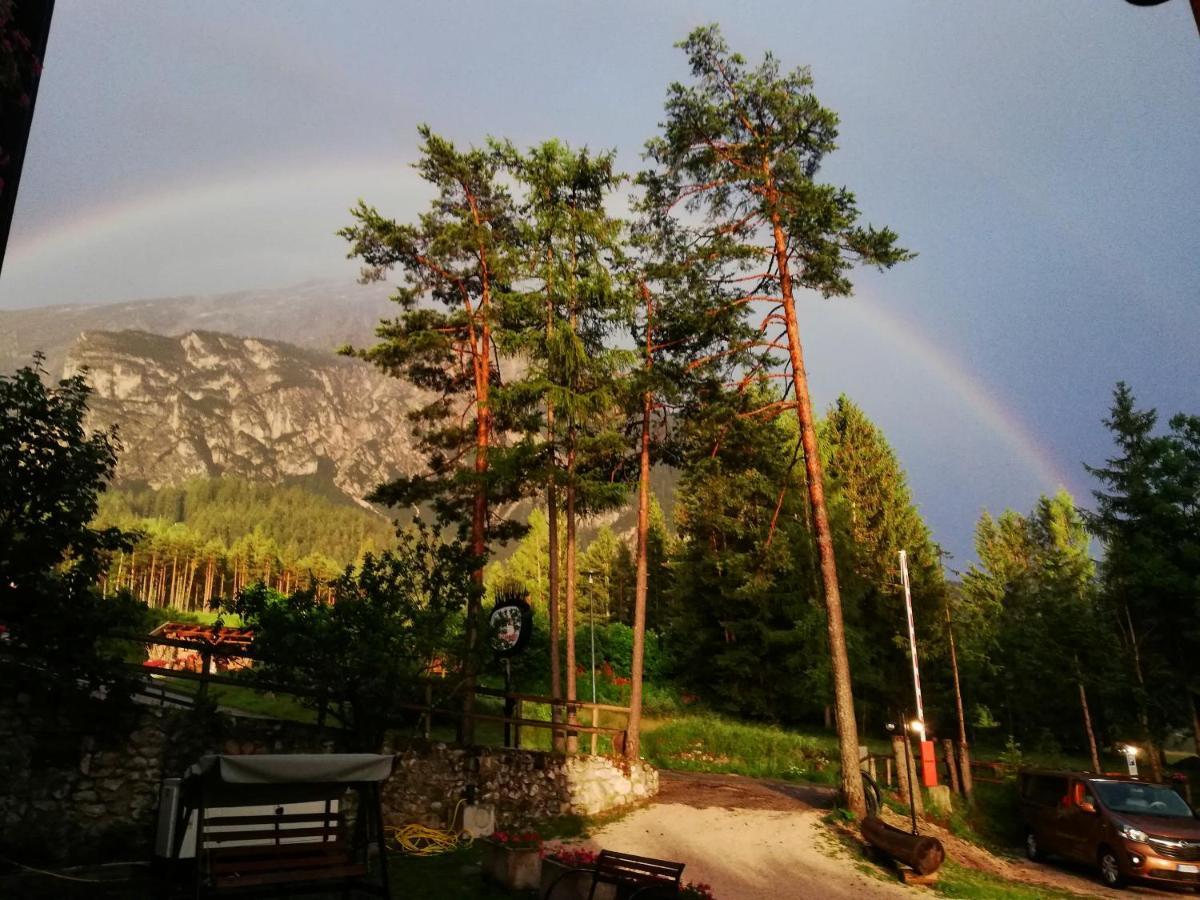 Hotel Il Cardo Сан-Вито-ди-Кадоре Экстерьер фото